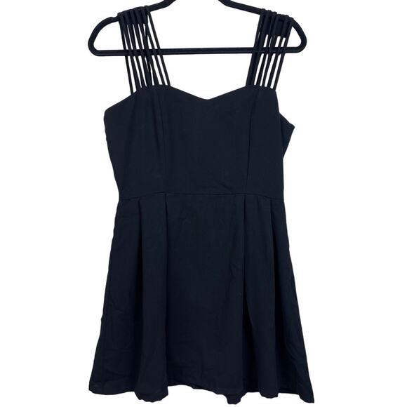 LovPosh Dresses & Skirts - Lovposh Little Black Cocktail Dress Medium